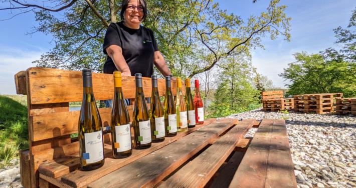 Isabella Forsreiter präsentiert die neuen Weine