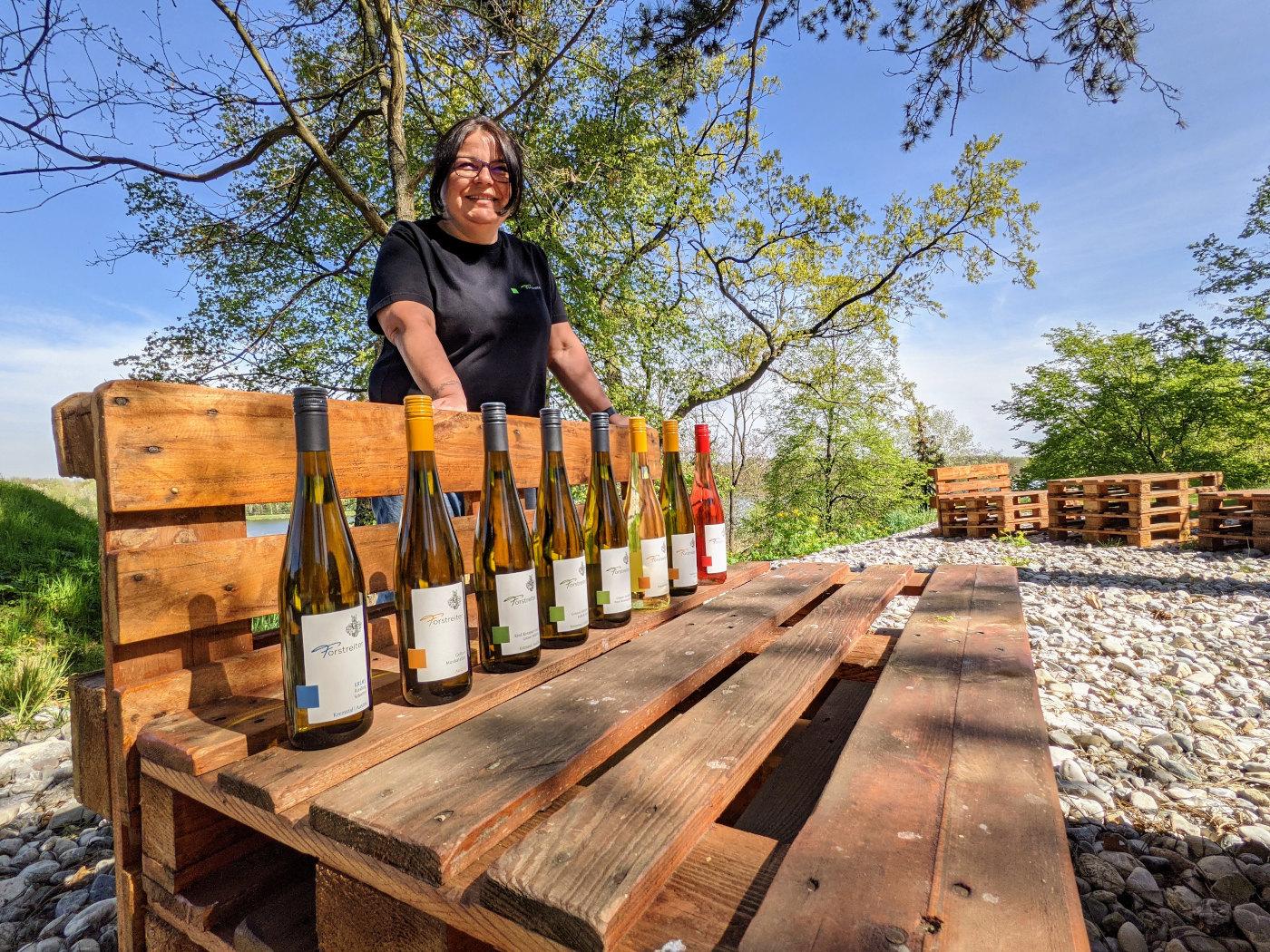 Isabella Forsreiter präsentiert die neuen Weine